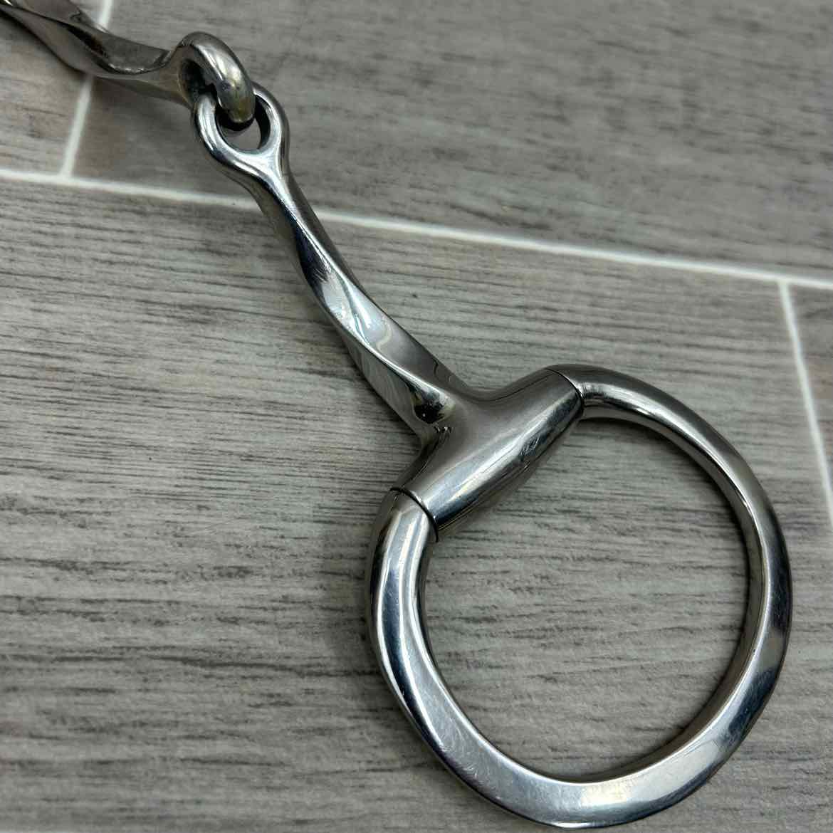 Single Joint Slow Twist Eggbutt Bit 5.75"