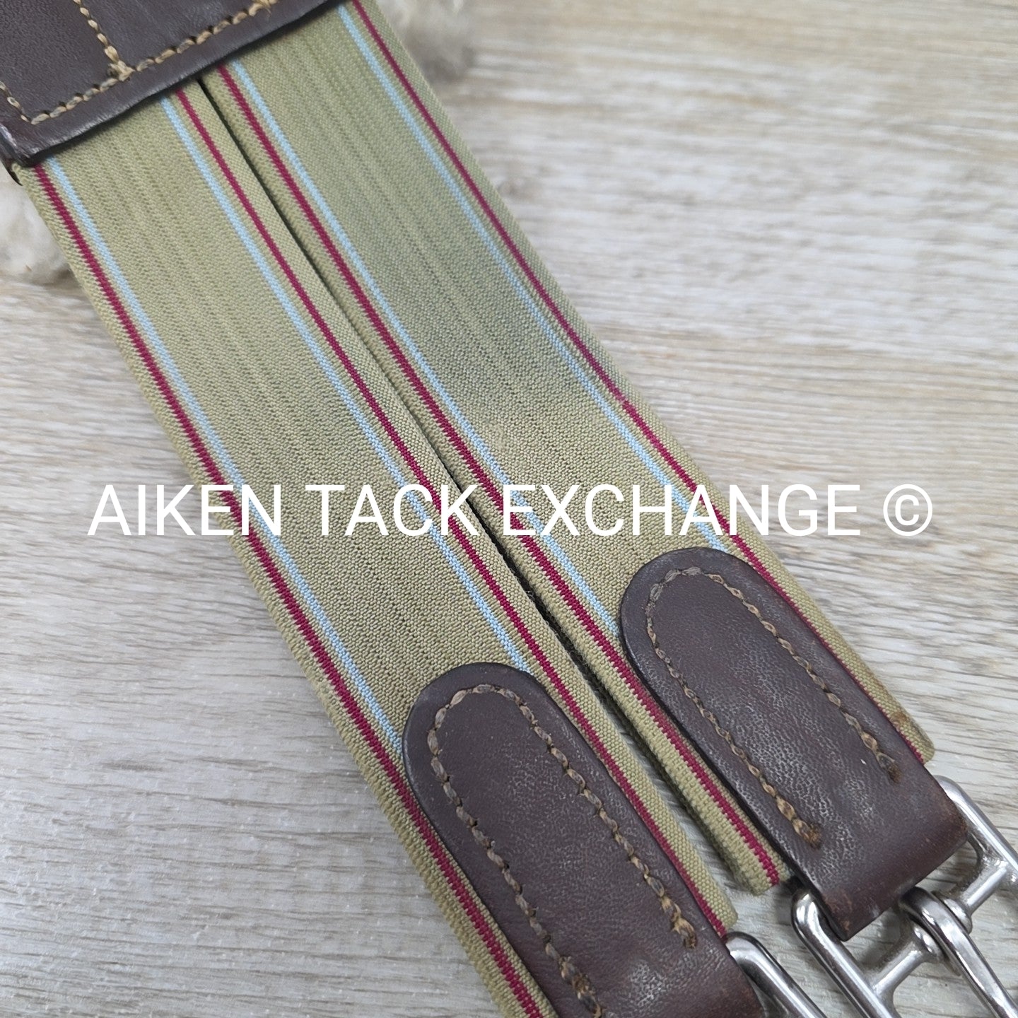 M. Toulouse Leather Girth with Removable Sheepskin, Brown, 50"