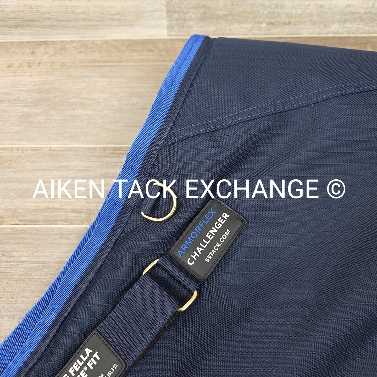 Schneider's ArmorFlex 380g fil Challenger II Turnout Blanket, Size 84"