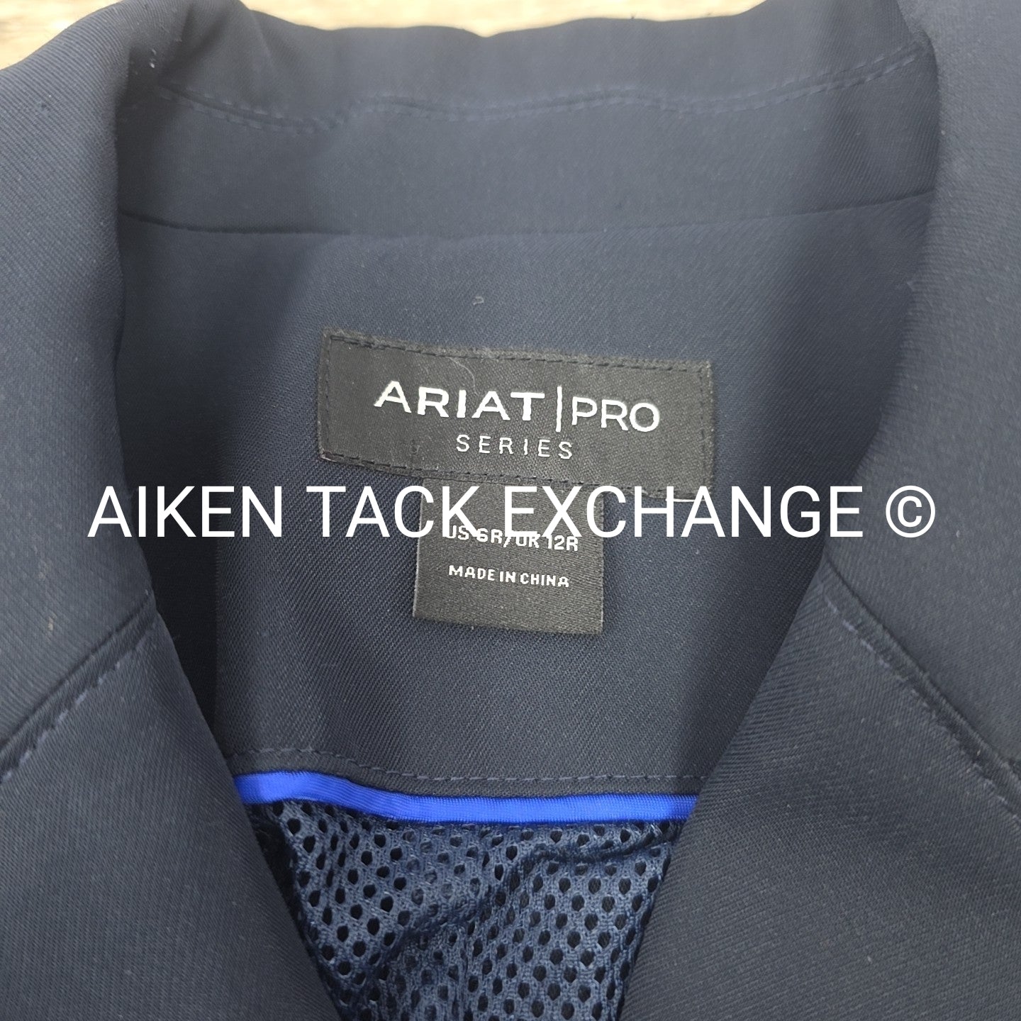 Ariat Pro Series Show Coat, Women's 6 R