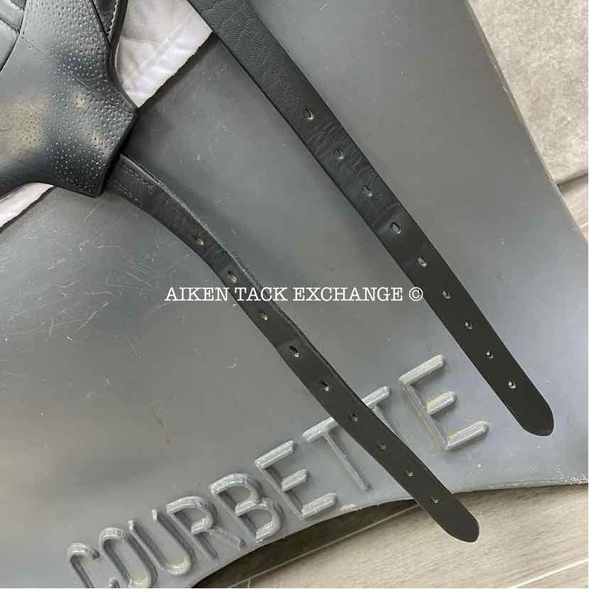 2019 Voltaire Adelaide Monoflap Dressage Saddle, 18" Seat, 2A Flap, Medium Wide/Wide Tree, PRO Panels, Full Buffalo Leather