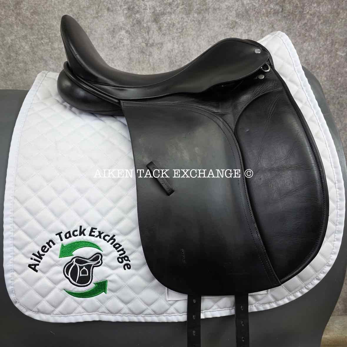 1997 County Competitor Dressage Saddle, 17" Seat, Wide Tree, Wool Flocked Panels