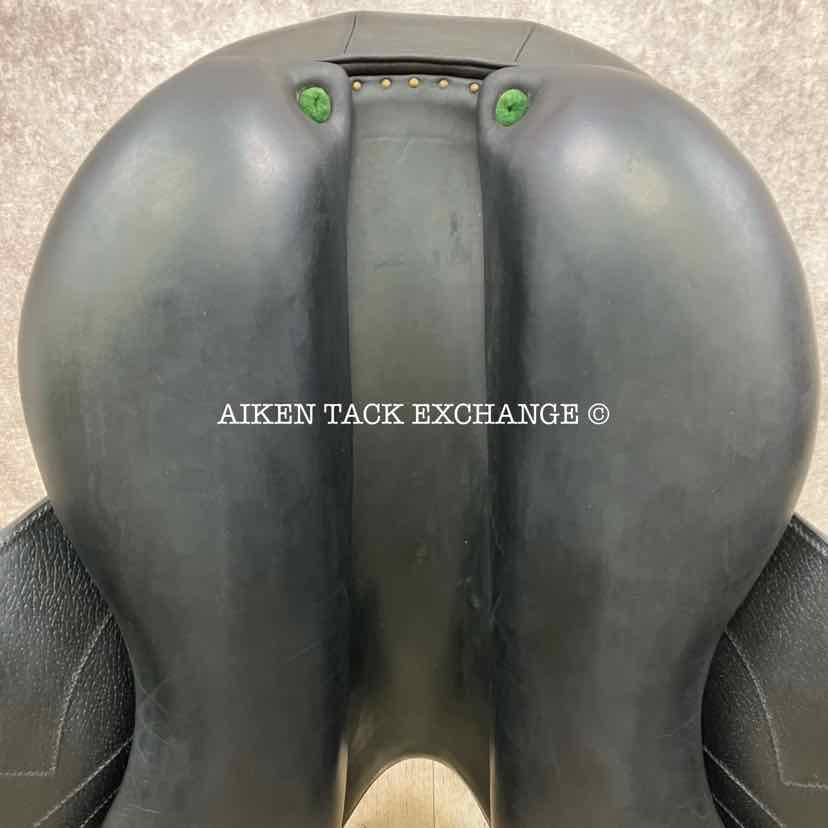 2013 Devoucoux Makila Monoflap Dressage Saddle, 18" Seat, 3A Flap, Medium Wide Tree, Foam Panels, Full Buffalo Leather