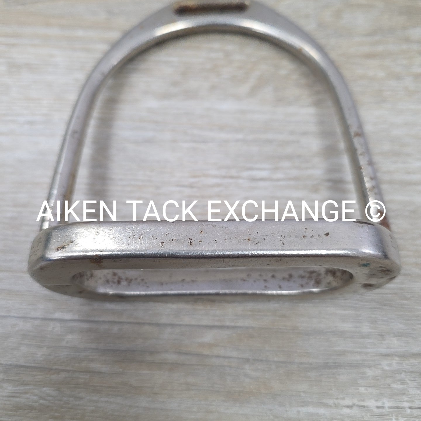 Fillis Stirrup Irons 4.25" (No Pads)