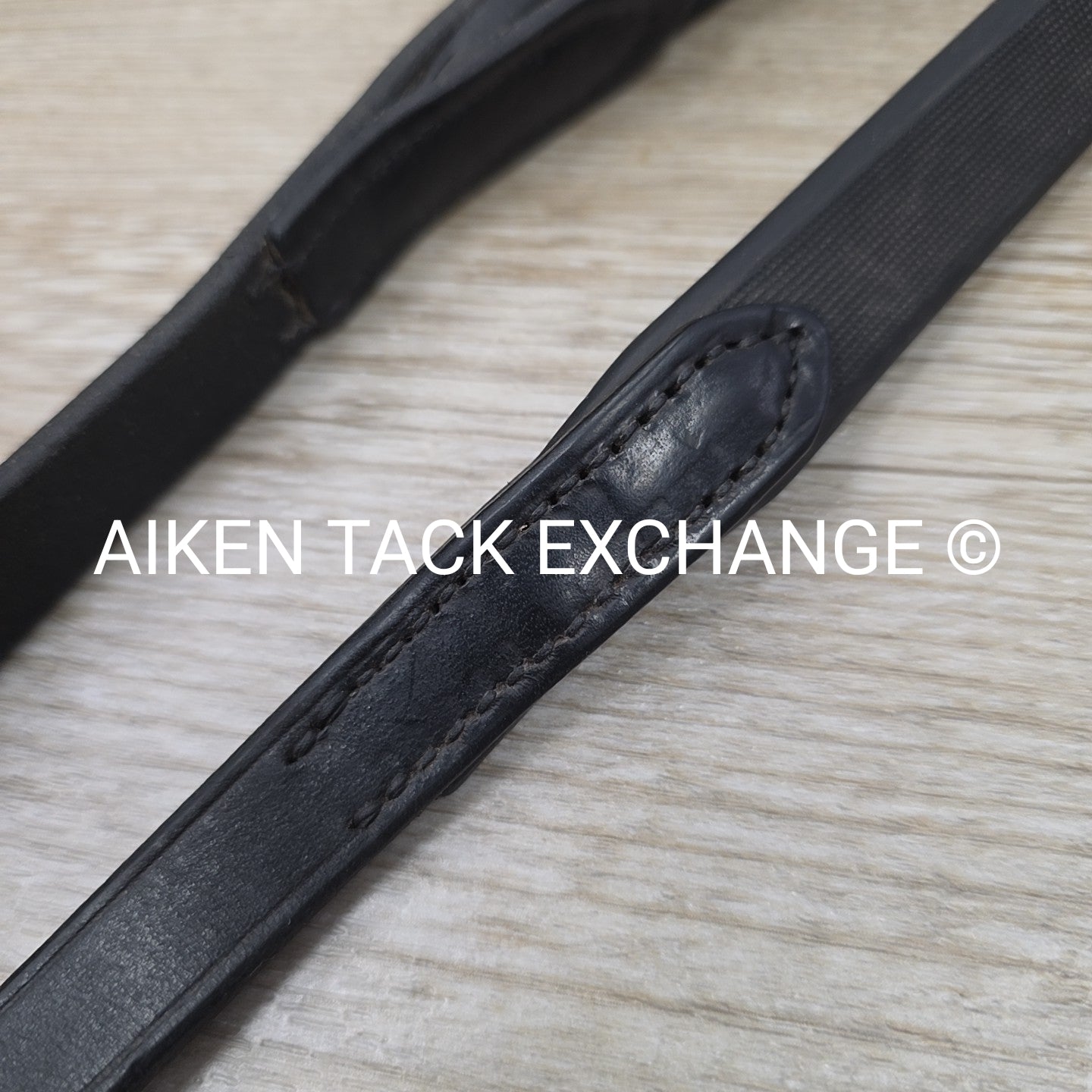 Stubben Rubber Reins, Black, 56"