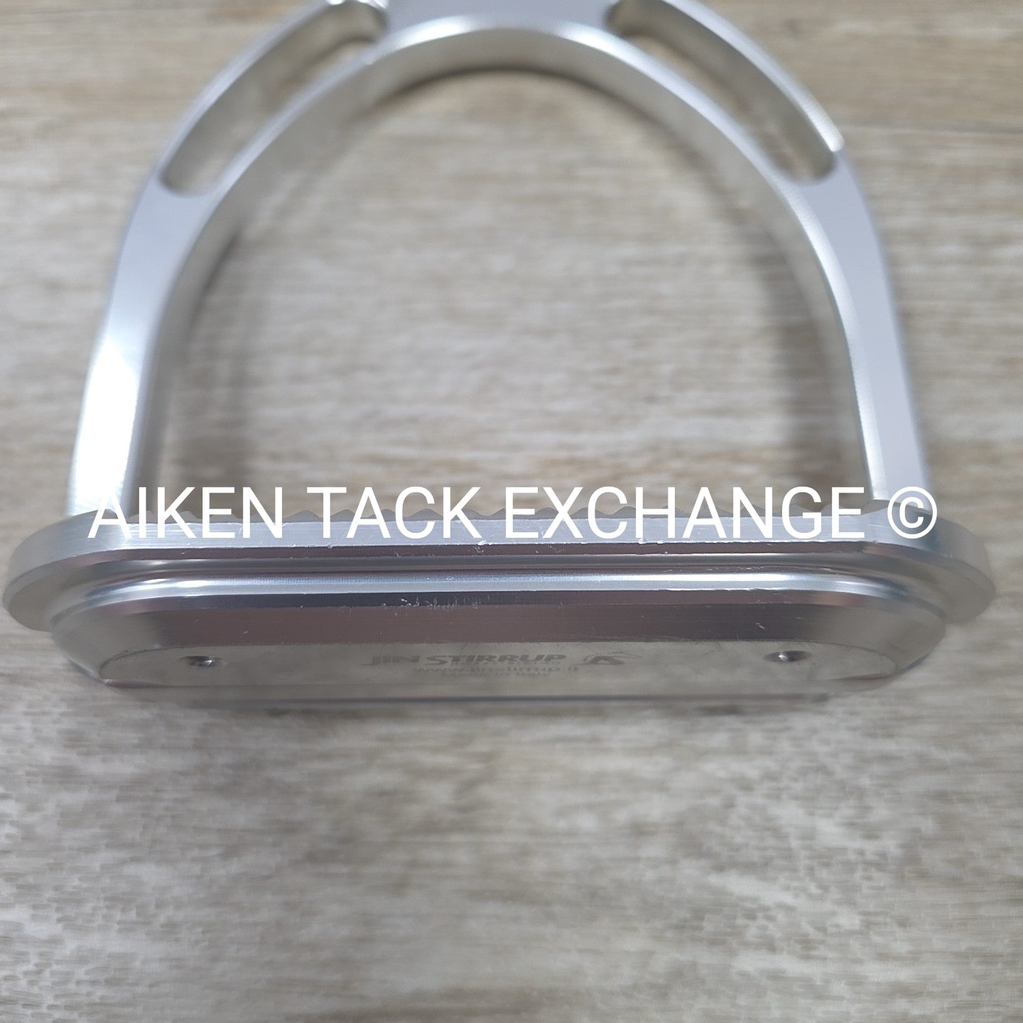 Jin Original Stirrup Irons, 4.5"