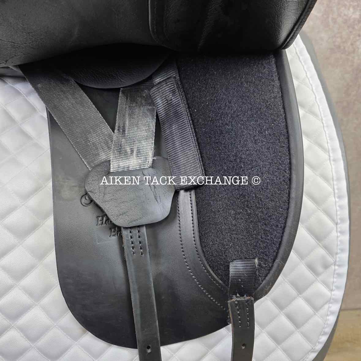Borne Olympia Dressage Saddle, 17.5" Seat, Extra Wide Tree, Wool Flocked Panels