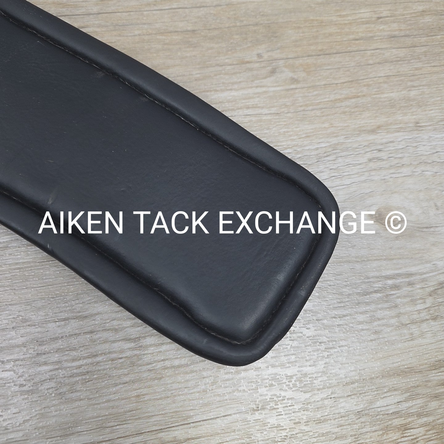Eponia Contour Dressage Girth, Black, 34"