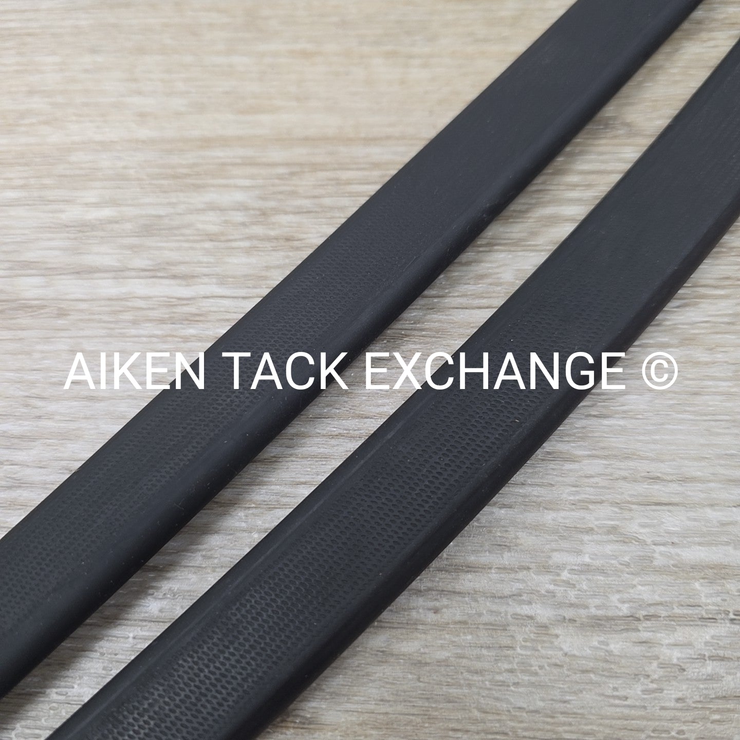 Stubben Rubber Reins, Black, 56"