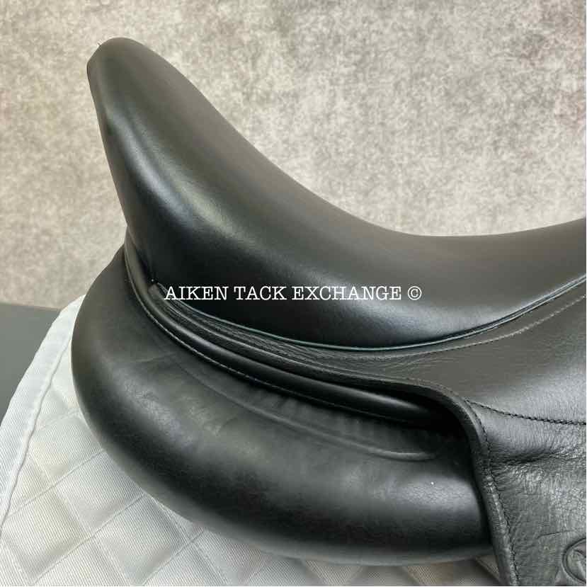 2014 Devoucoux Mendia Monoflap Dressage Saddle, 18" Seat, 3 Flap, Medium Wide Tree, D3D Panels, Full Buffalo Leather