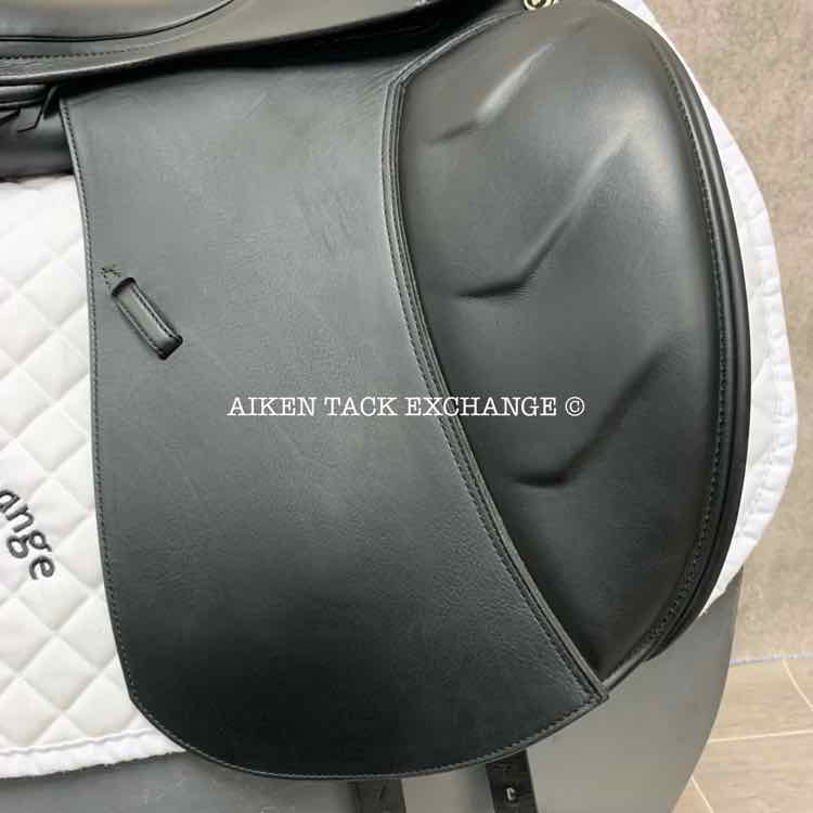 2019 Prestige Talento Dressage Saddle, 18" Seat, 33 Tree - Medium, Wool Flocked Panels