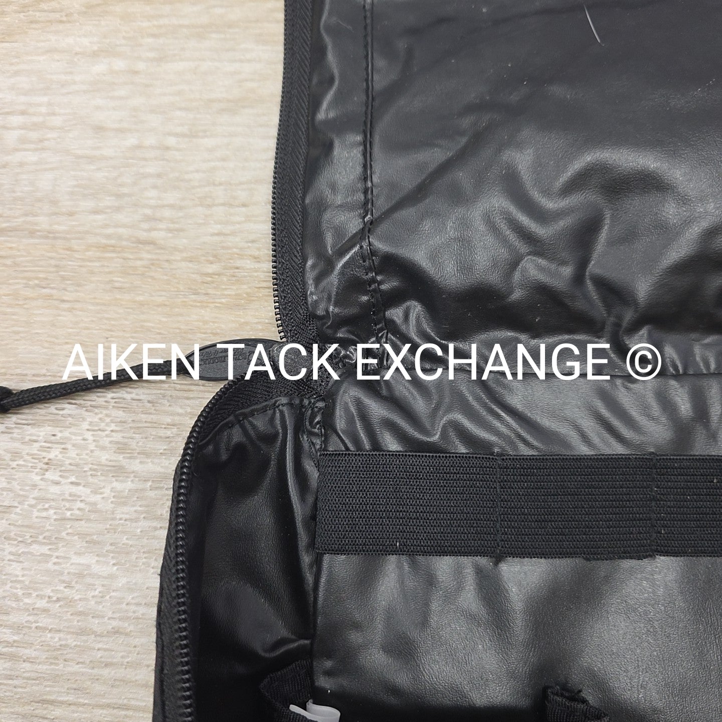 NBHA Hanging Travel Bag