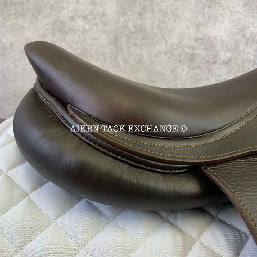 **SOLD** 2020 Antares Contact Jump Saddle, 17" Seat, 1A Flap, Medium Tree, Foam Panels, Full Buffalo Leather