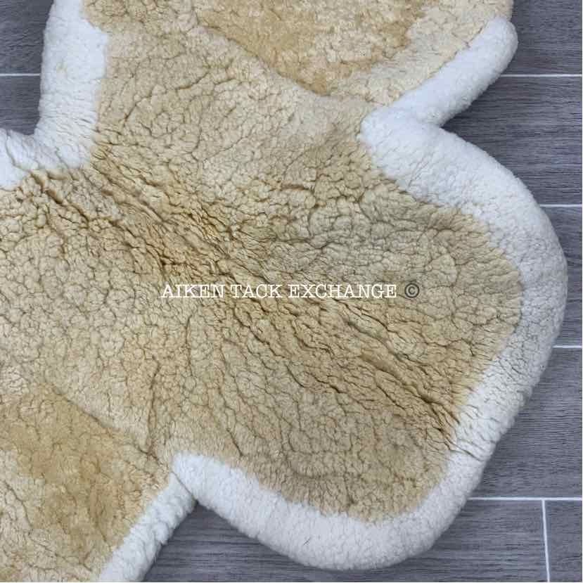 Fleeceworks Sheepskin Contour Saddle Pad