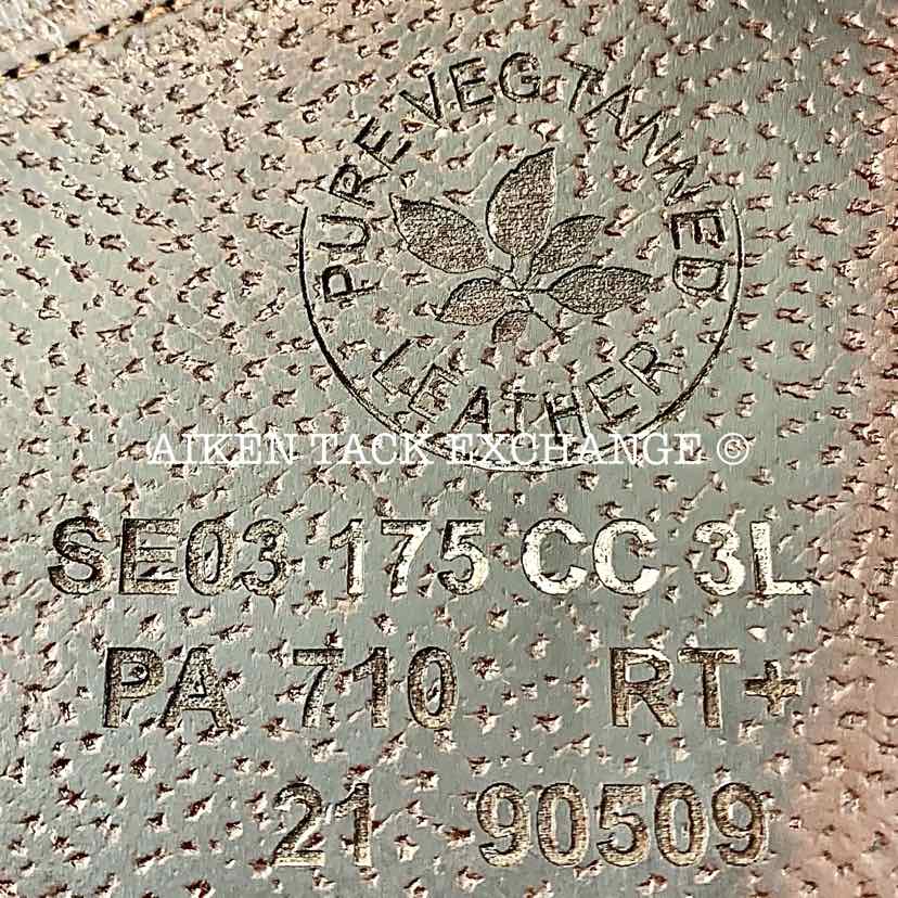 2021 CWD SE03 Close Contact Jump Saddle, 17.5" Seat, 3L Flap, Medium Tree, Foam Panels