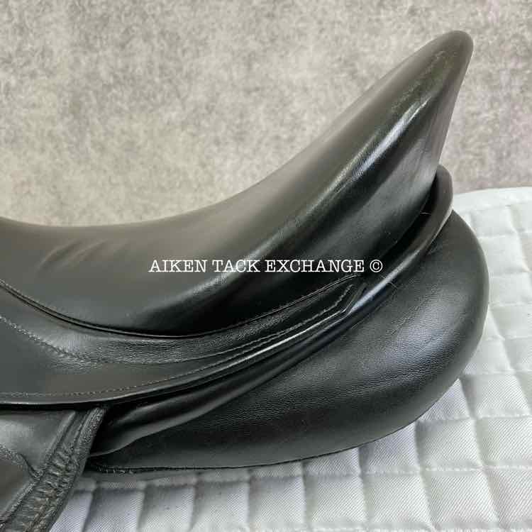 **SOLD** 2002 Kieffer Lech DL Dressage Saddle, 17" Seat, Medium Tree, Wool Flocked Panels