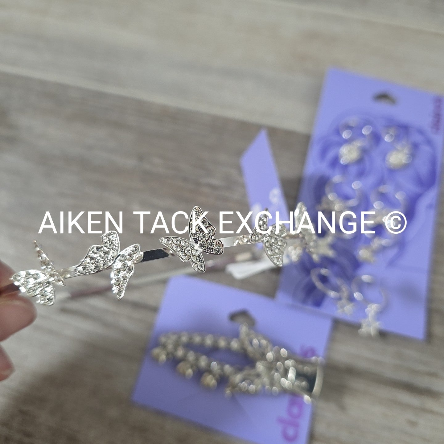 Claire's Hair Bundle - 1 Headband, 1 Hair Clip, 1 Pack of Hair Jewelry