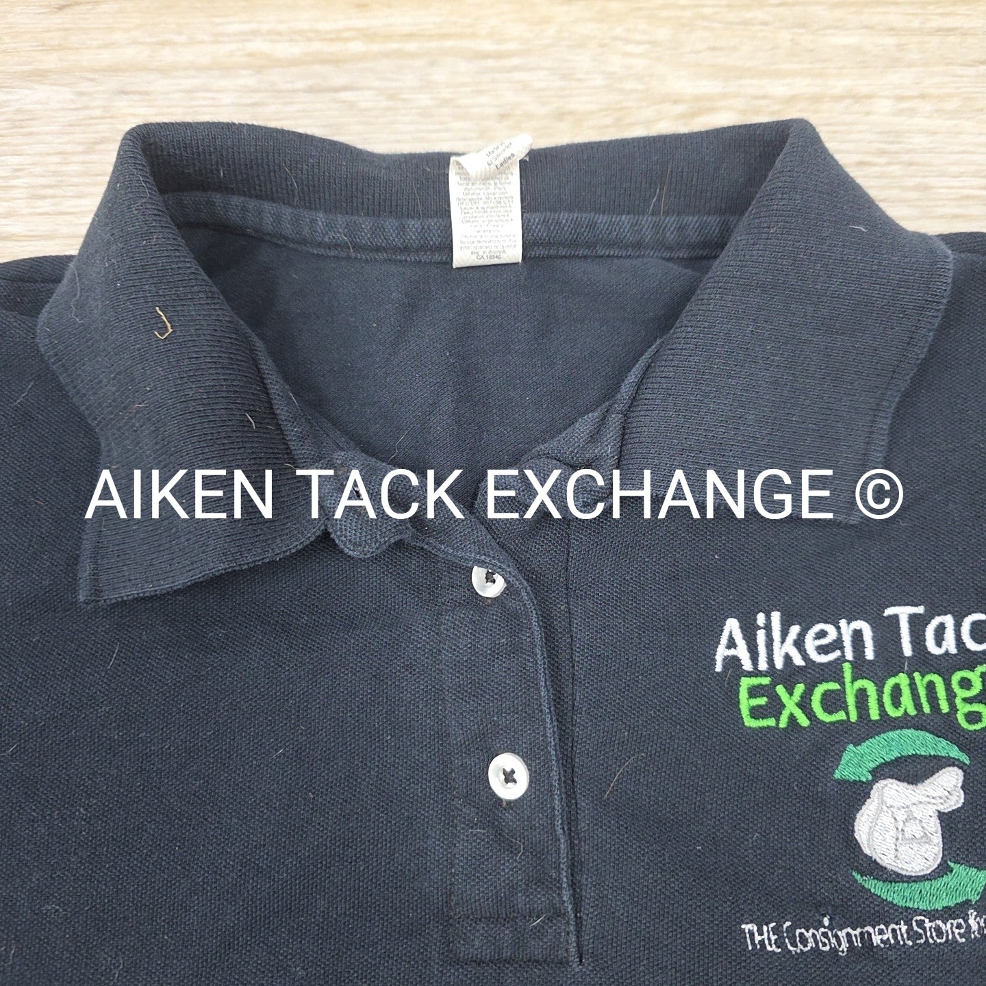 Short Sleeve Collared Polo Shirt with ATE Logo, Women's Size Medium