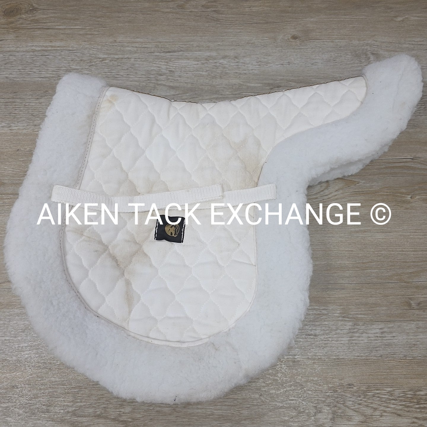 Toklat ProQuilt CC Fleece Show Pad with Joey Girth Slot, White, Size 17-17.5
