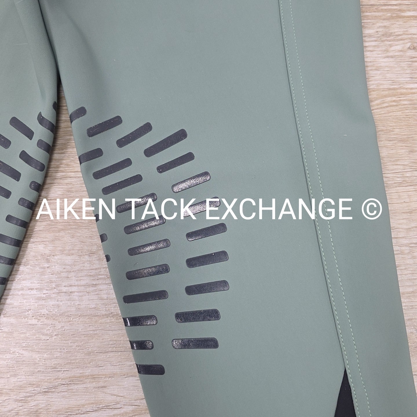Horse Pilot X-Perform Silicone Grip Knee Patch Breeches, Size Medium