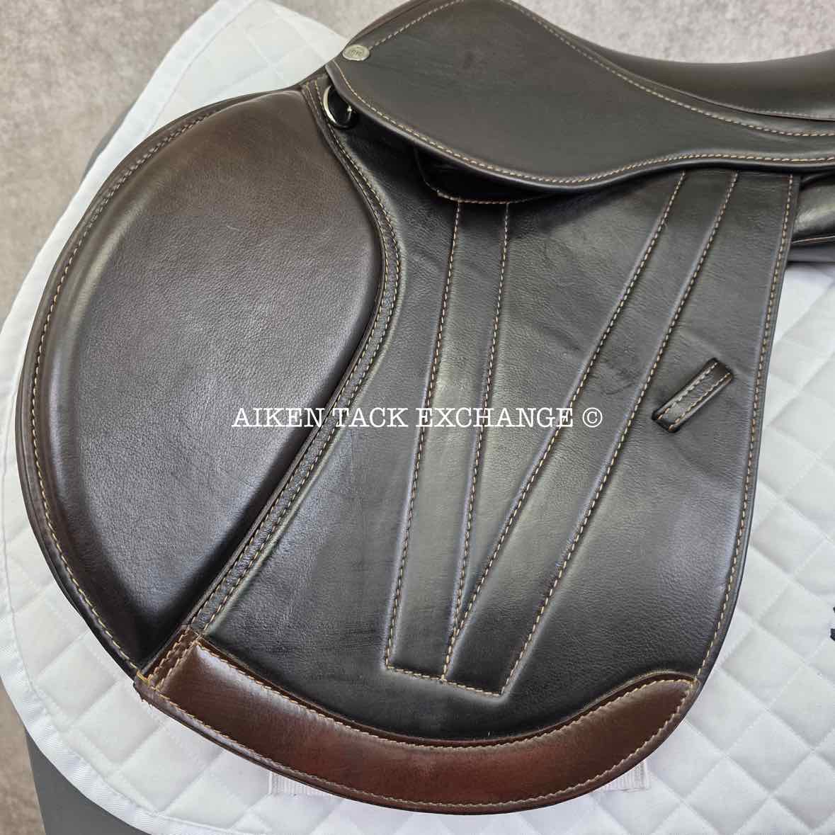 Royal Heritage Emile Close Contact Jump Saddle, 18.5"/19" Seat, Spectrum Adjustable Tree, Wool Flocked Panels