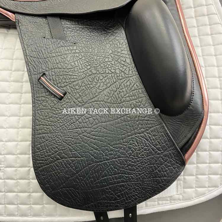 2023 County Epiphany Monoflap Dressage Saddle, 17" Seat, Narrow Tree, Wool Flocked Panels