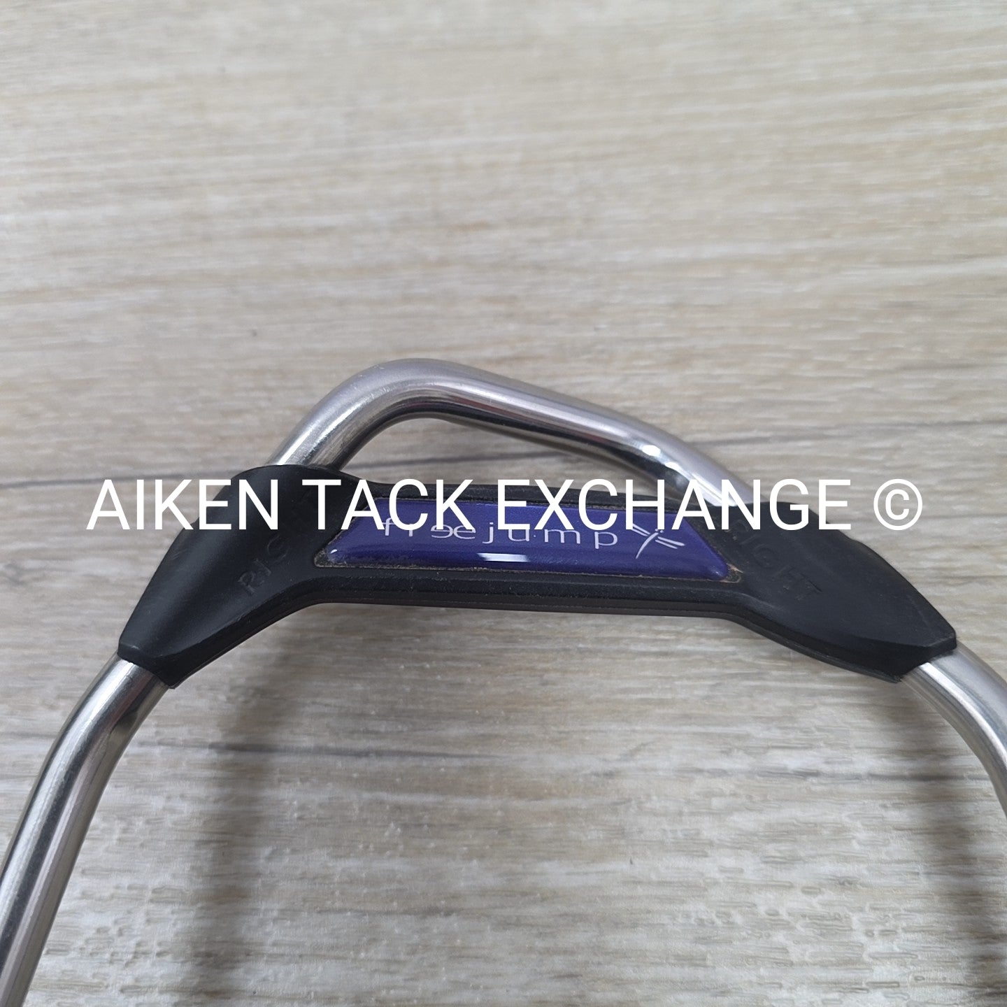 Freejump AirS Stirrups, Angled Eye, 4.5"