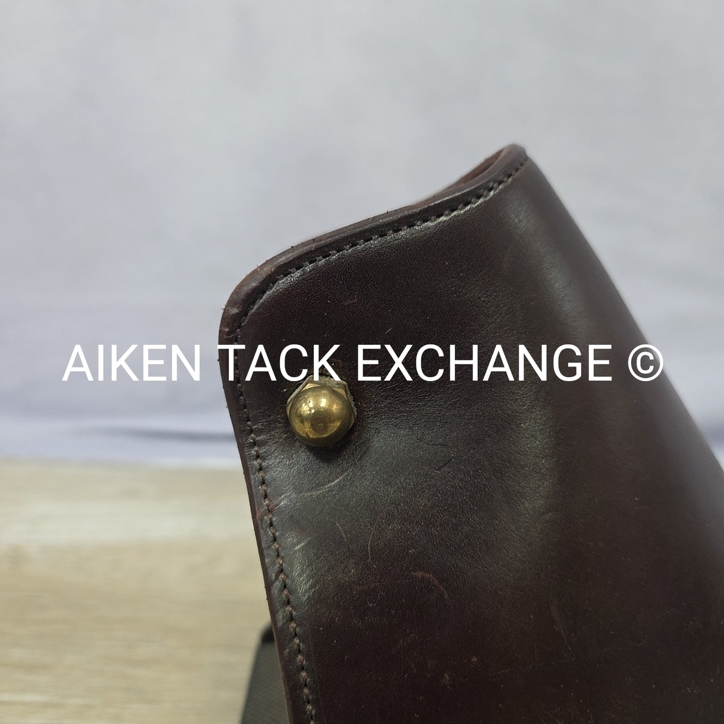 Tucker Ergobalance Hooded Western Stirrups, Missing Rubber Foot Cushion