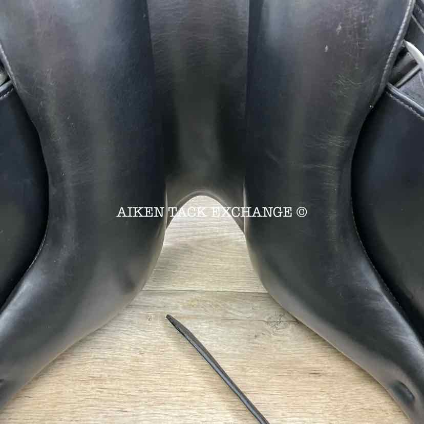 2013 Schleese Infinity II Dressage Saddle, 17.5" Seat, Adjustable AdapTree, Wool Flocked Panels