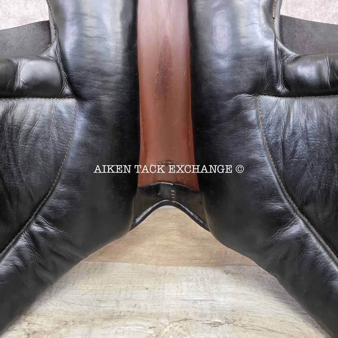 **SOLD** Berney Brothers GP All Purpose Saddle, 18" Seat, Wide Tree, Wool Flocked Panels