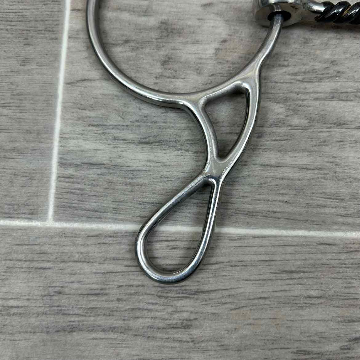 Single Joint Twisted Sweet Iron Wonder Bit 5"