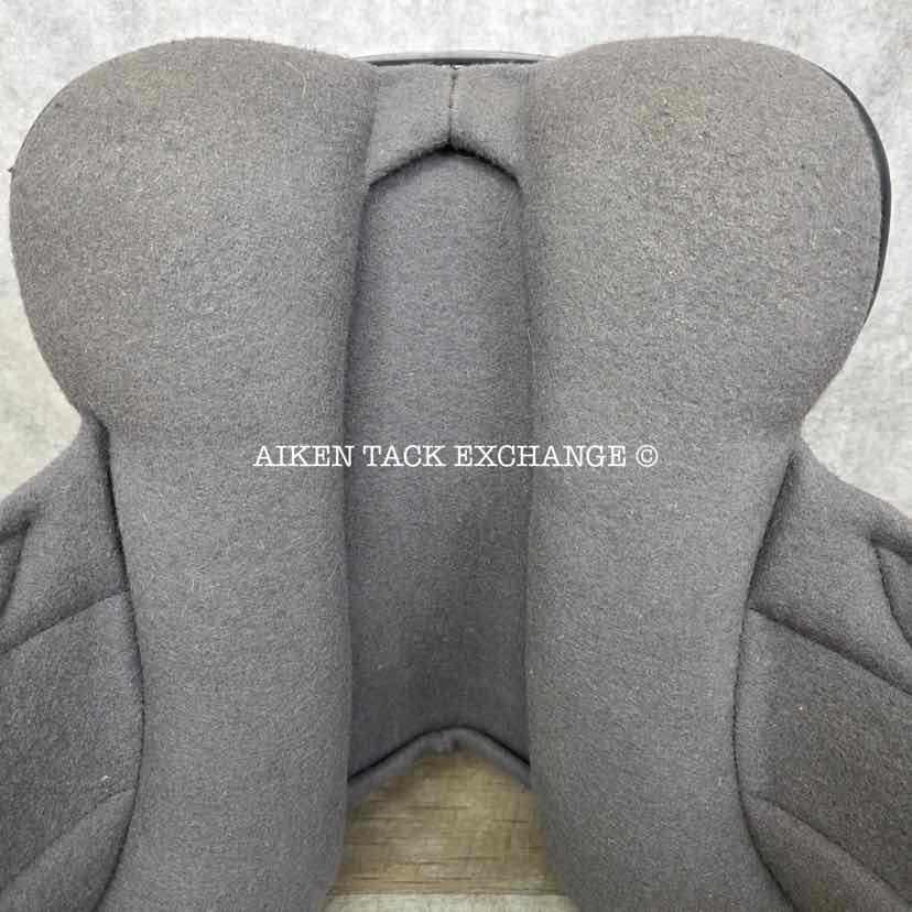 2021 Black Country Vinici X Monoflap Dressage Saddle, 17" Seat, Extra Wide Freedom Hoop Tree, Wool Flocked Serge Panels