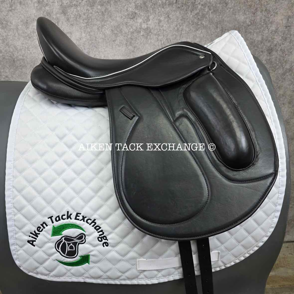 English Dressage Saddle, 17" Seat, Short Flap, Wide Tree, Wool Flocked Panels