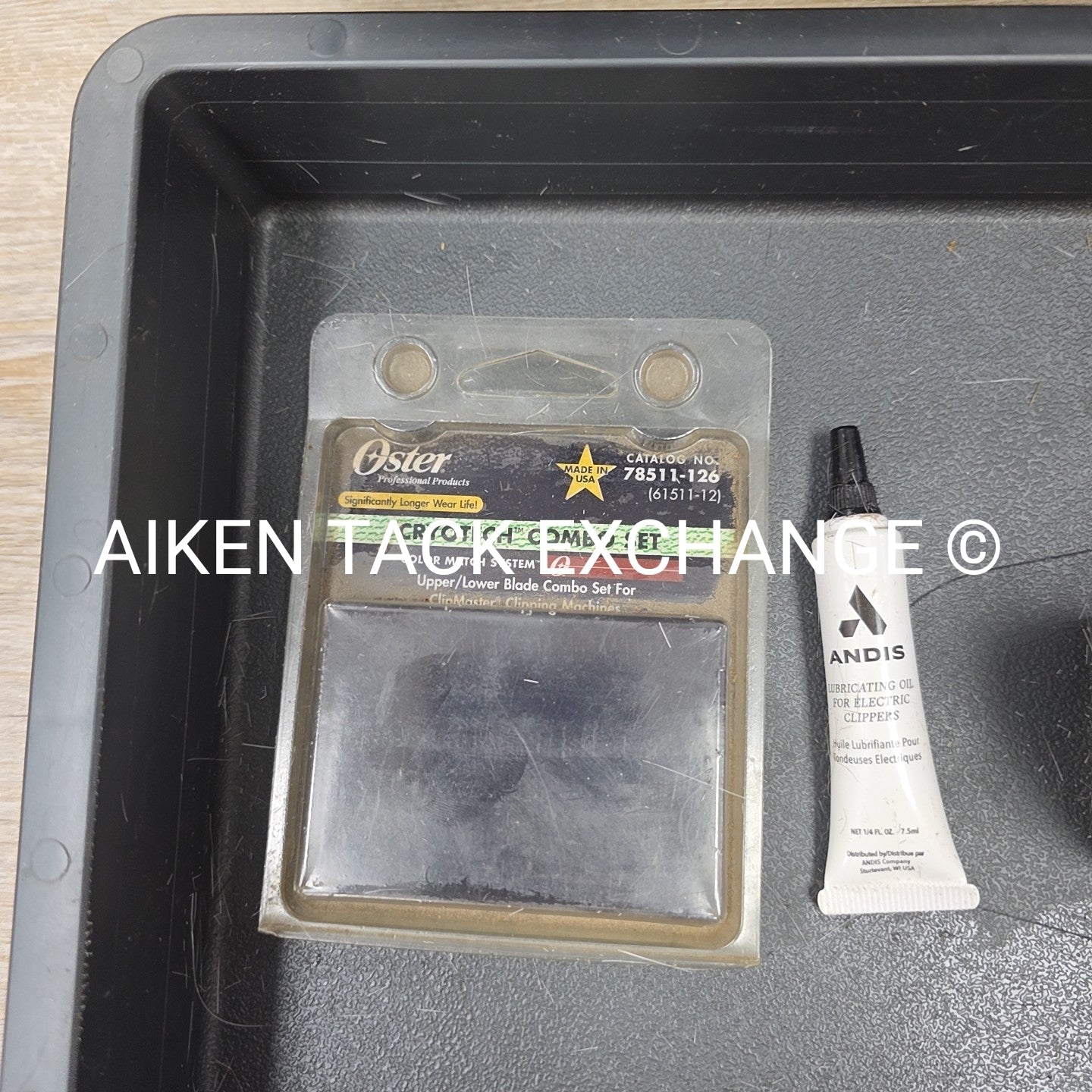Oster Clipmaster Single Speed Clippers with Case