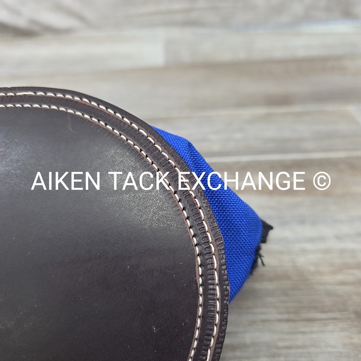 The Deluxe Equine Slipper, Size Medium, Brand New