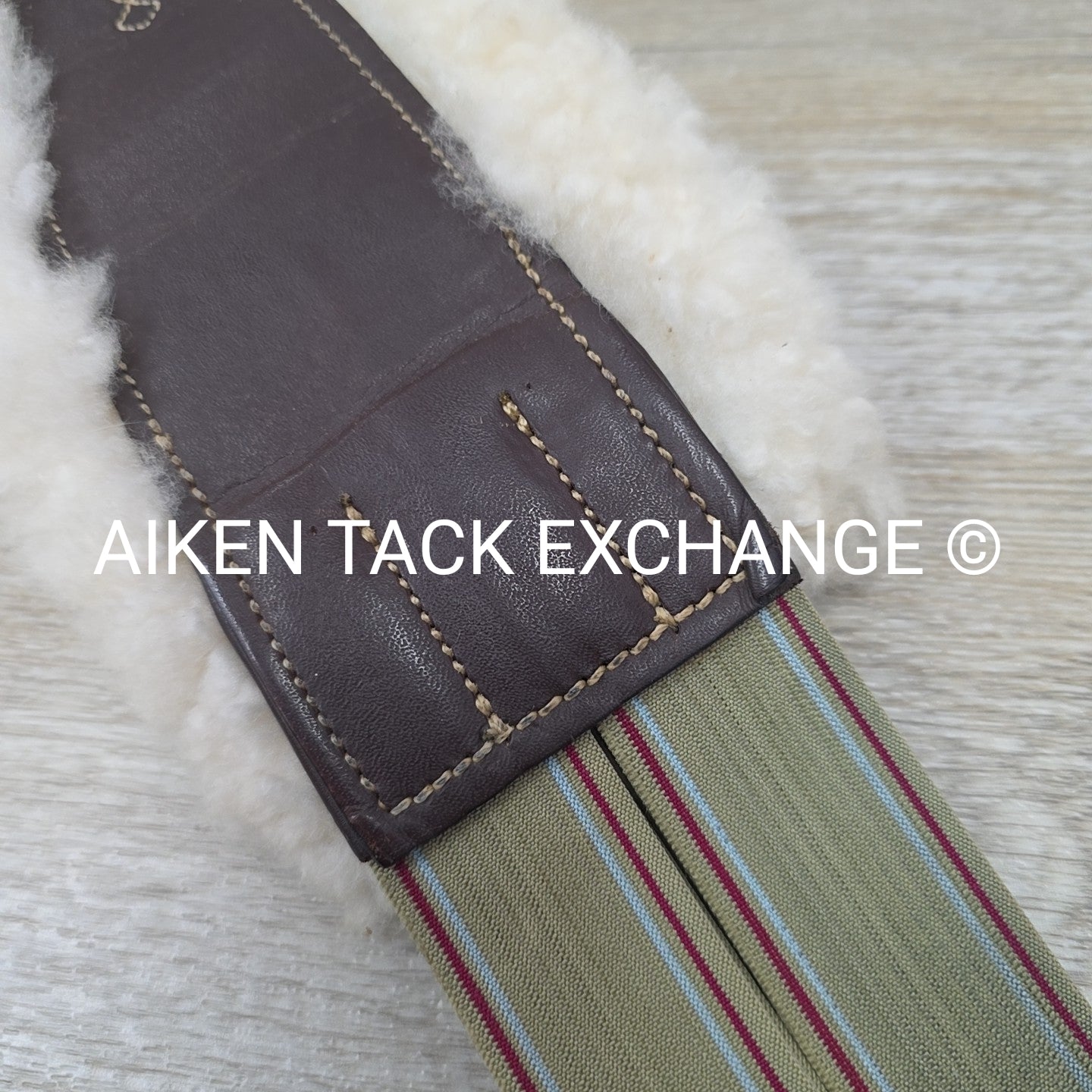 M. Toulouse Leather Girth with Removable Sheepskin, Brown, 50"