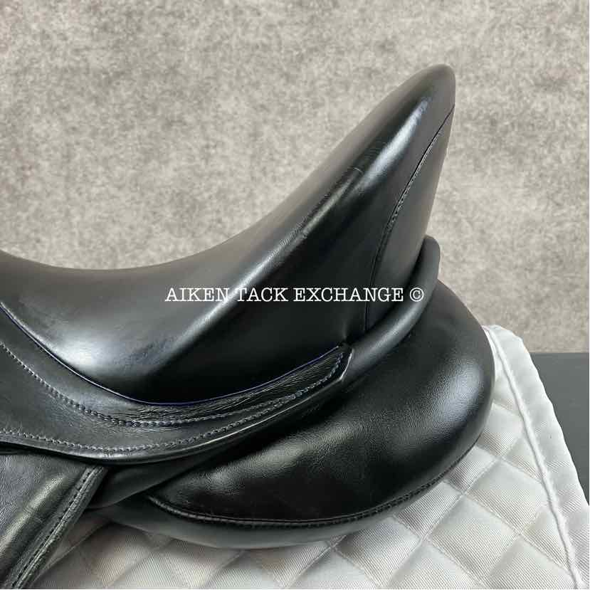 2002 Kieffer Lusitano Kur Dressage Saddle, 17" Seat, Medium Wide Tree, Wool Flocked Panels