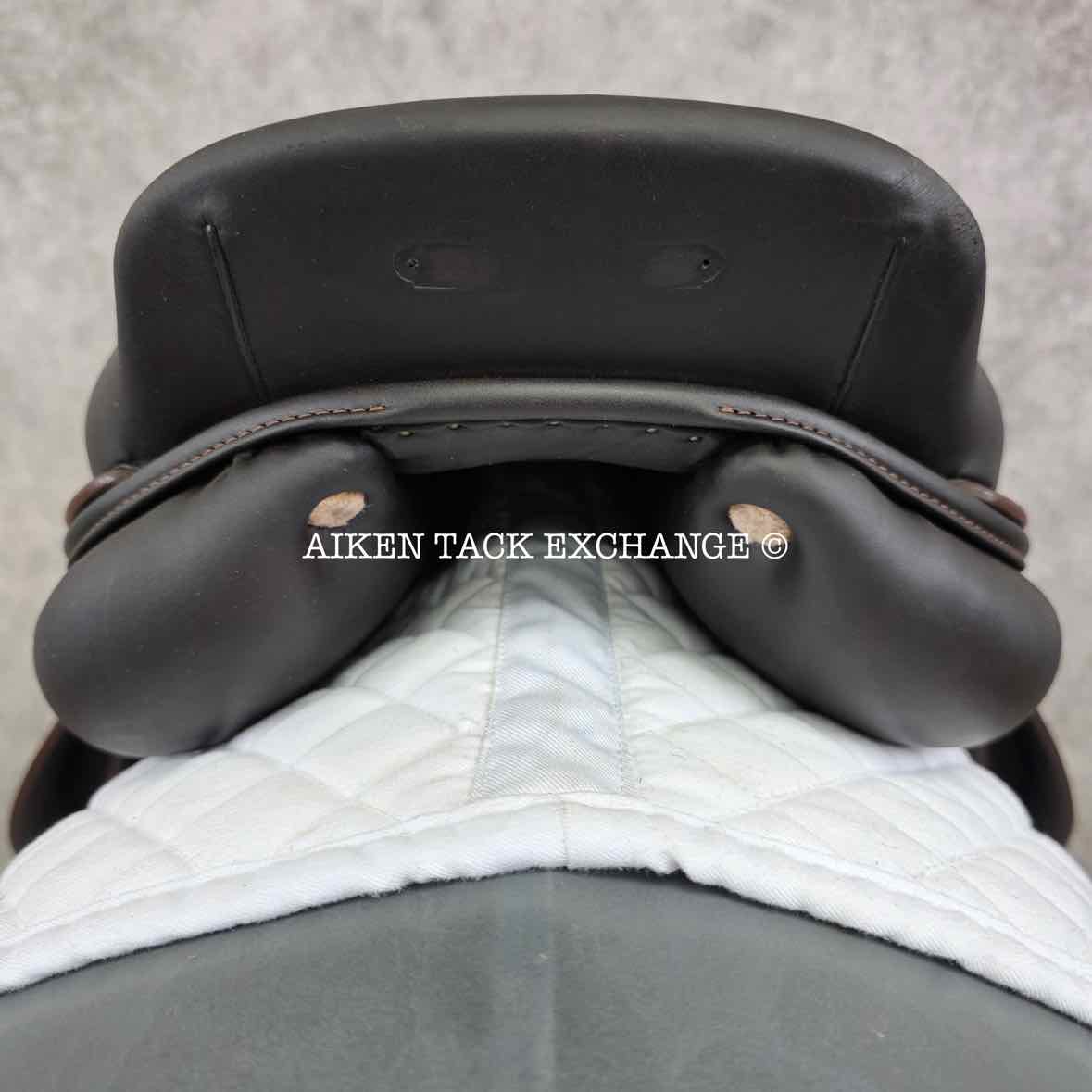 2016 CWD SE02 Close Contact Jump Saddle, 17" Seat, 2L Flap, Medium Tree, Foam Panels