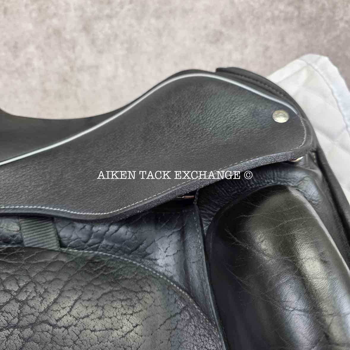 2013 Custom Saddlery Icon Coda Monoflap Dressage Saddle, 18" Seat, Adjustable Tree, Wool Flocked Panels
