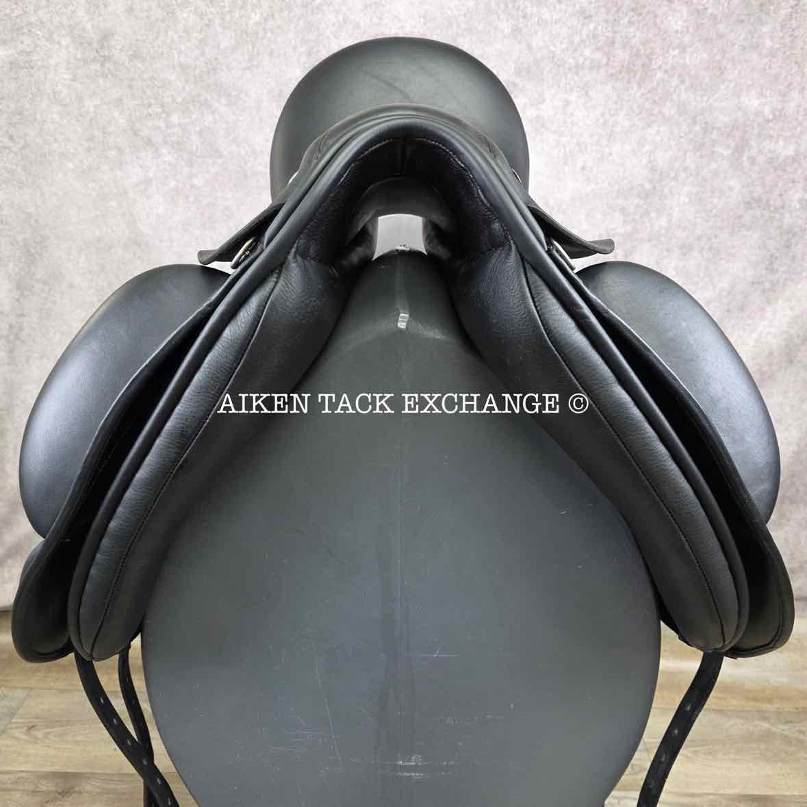 2021 Custom Saddlery Signature Wolfgang Solo Dressage Saddle, 17" Seat, Adjustable Tree, Wool Flocked Panels