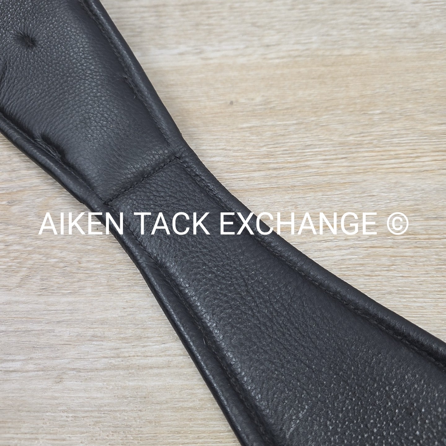 Padded Leather Contour Dressage Girth with Double End Elastic, Black, 30"