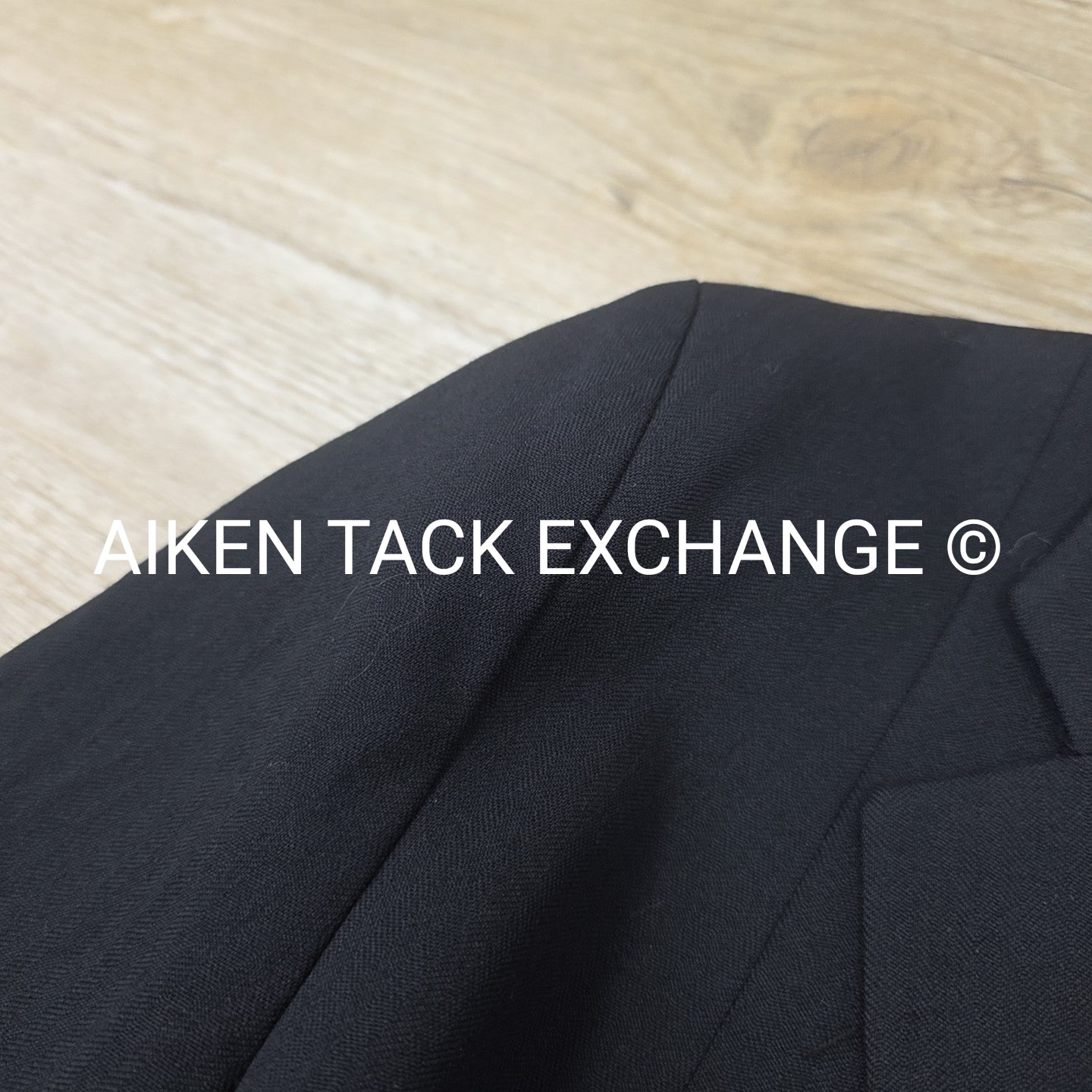 The Elite Show Coat, Size 16 T