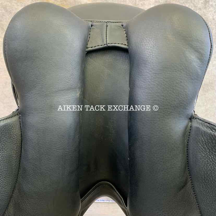 2022 MaxFlex Picasu Monoflap Dressage Saddle, 18" Seat, Flex Tree - Extra Wide, Wool Flocked Panels