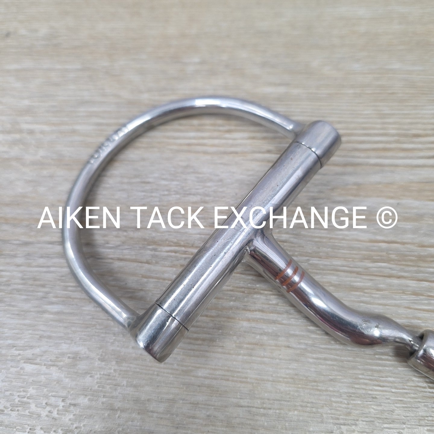 Myler Dee Ring Bit w/o Hooks Low Port Comfort Snaffle MB 04, 5.5"