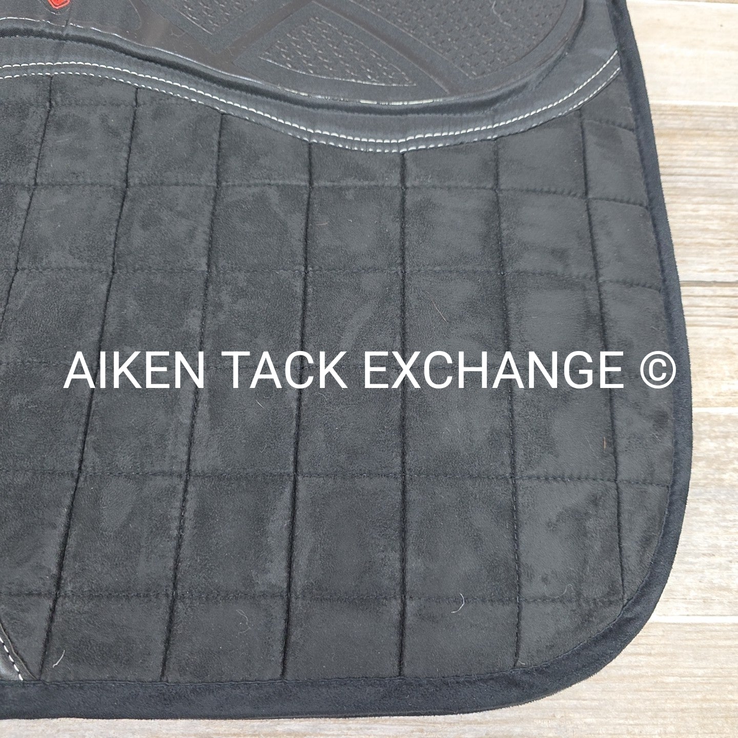 LeMieux X-Grip Silicone Eurojump Square Saddle Pad, Large