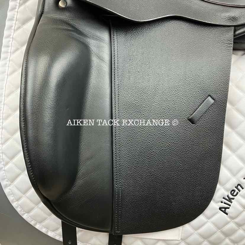 2022 Trilogy Verago Elite Dressage Saddle, 18" Seat, Medium Tree, Wool Flocked Panels