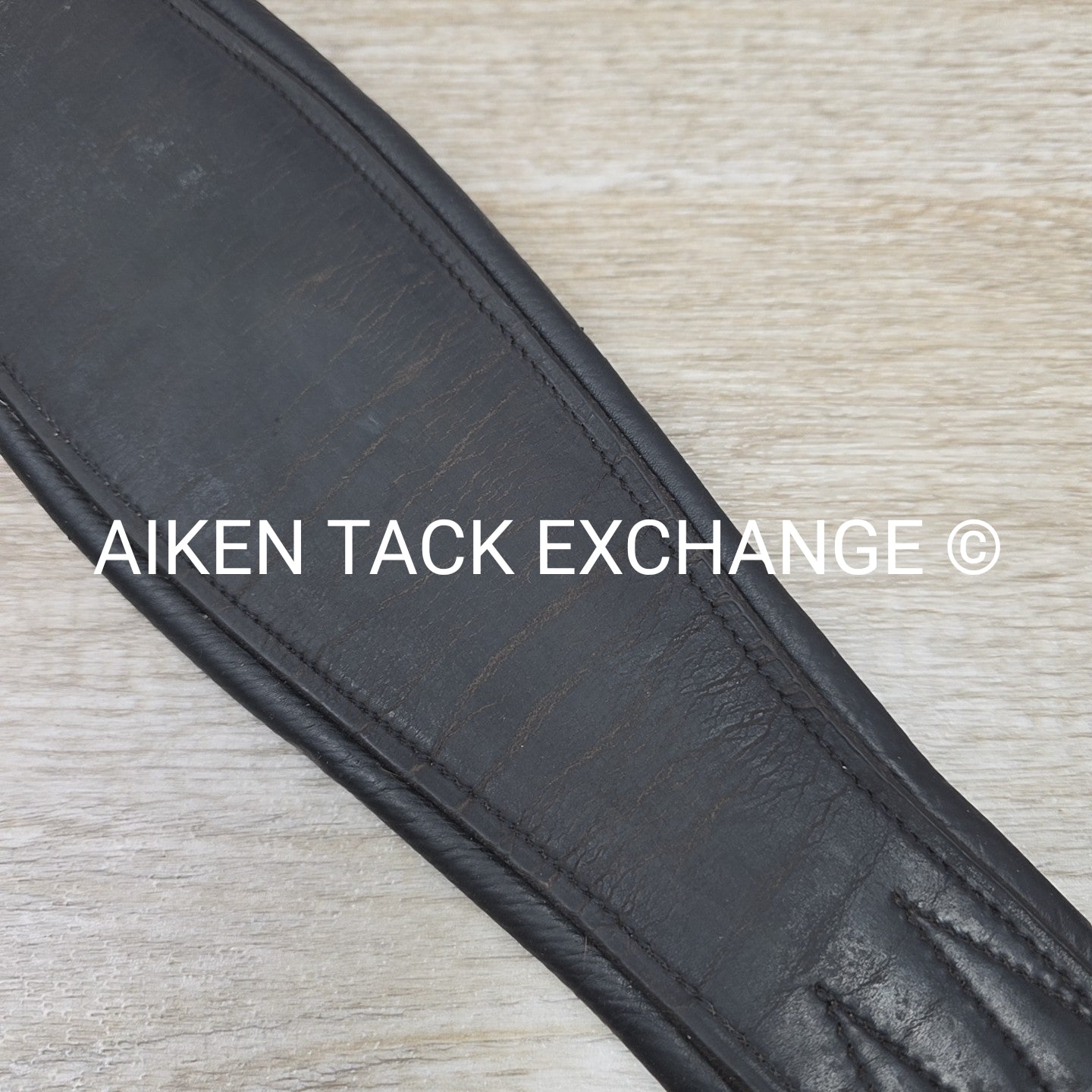 KL Select Red Barn Smart Girths, Black, 28"