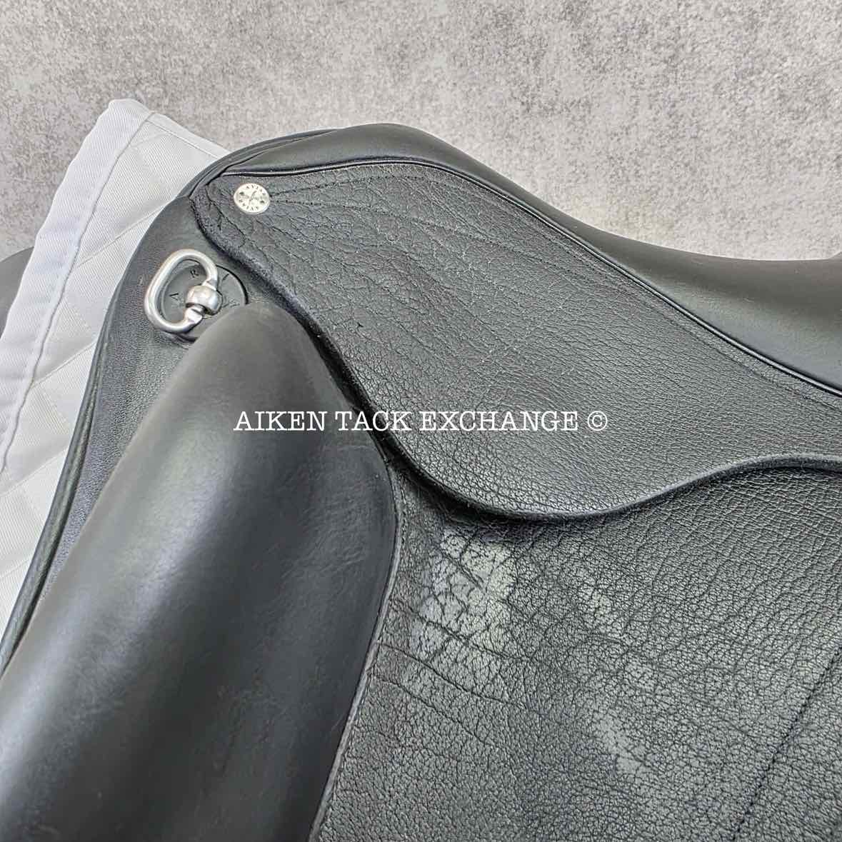 2023 Aviar Rook 2.0 Monoflap Dressage Saddle, 17.5" Seat, Adjustable Tree, Foam Panels