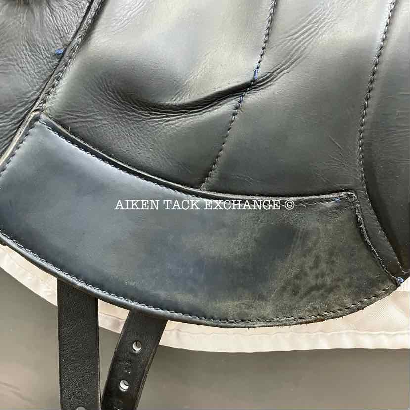 2018 Custom Saddlery Icon Star Monoflap Dressage Saddle, 17.5" Seat, Adjustable Tree, Wool Flocked Panels