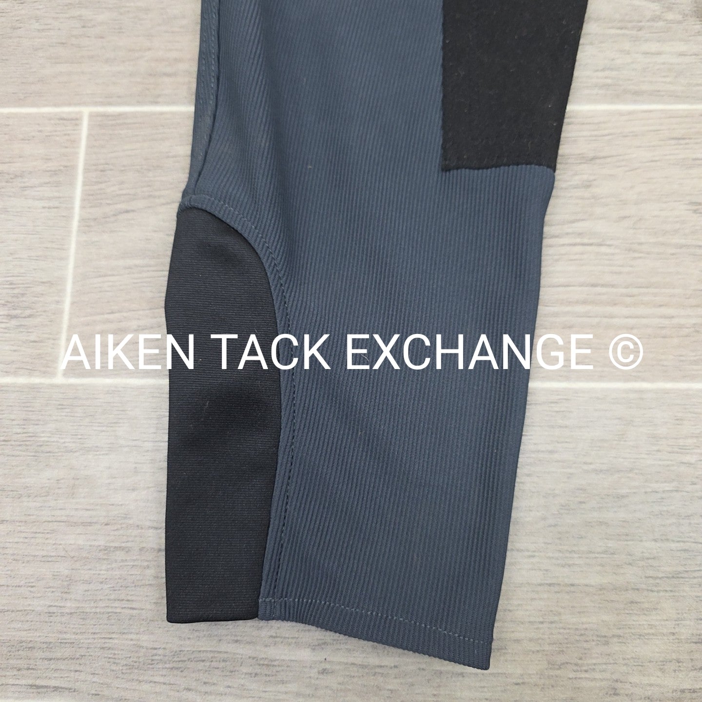 Devon-Aire Full Seat Breeches, Size 34 R